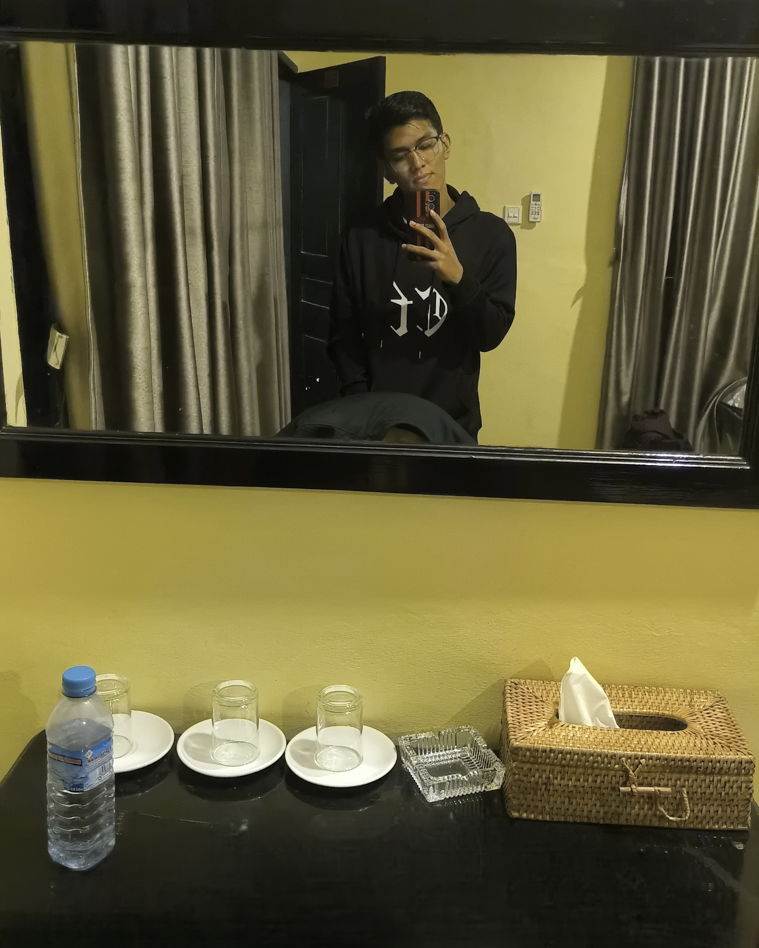 Tinder profile picture for @hiccup