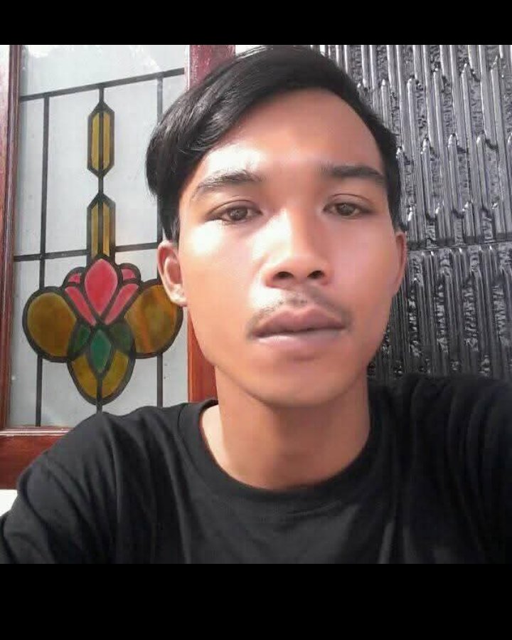 Tinder profile picture for @suryadi