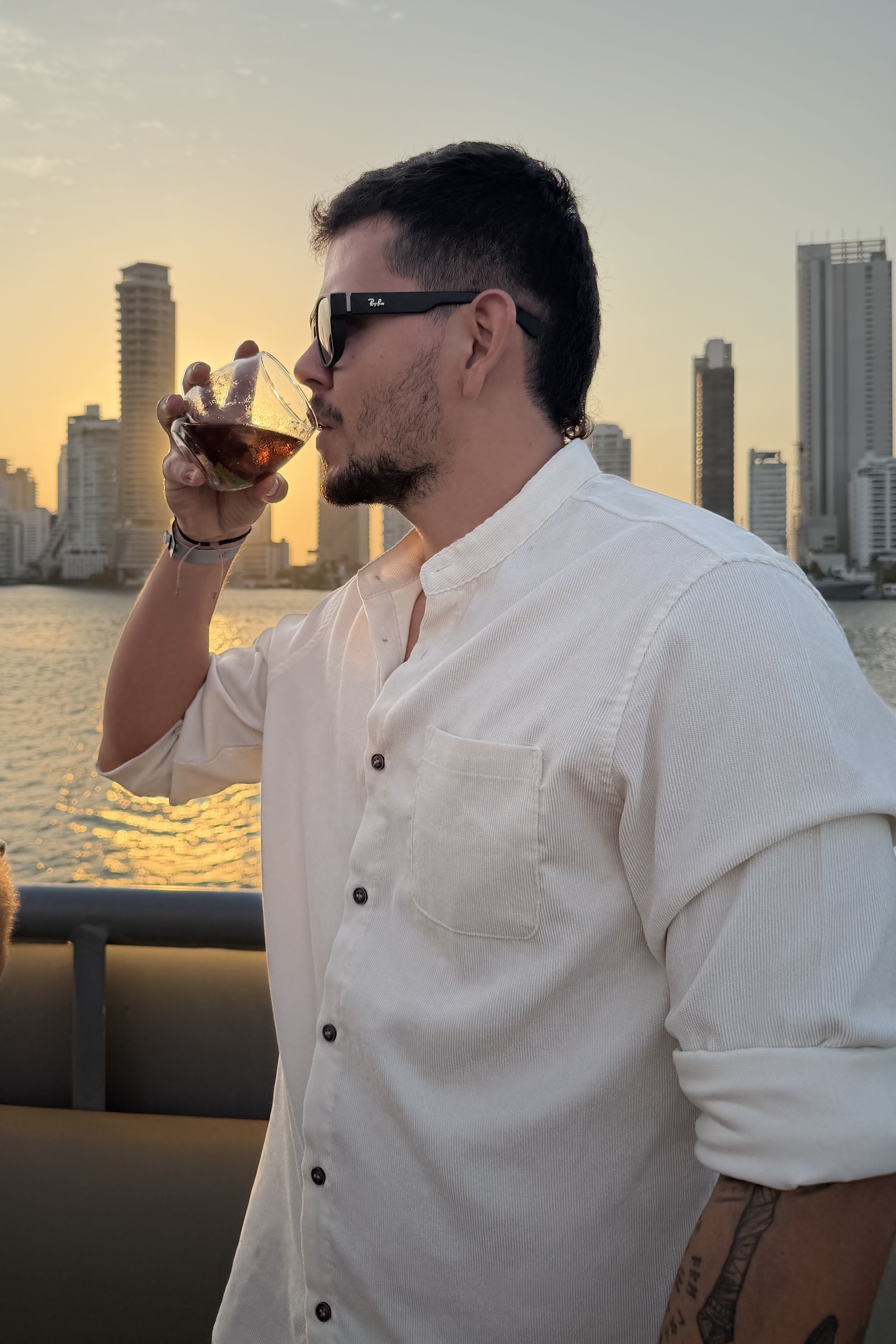 Tinder profile picture for @cast