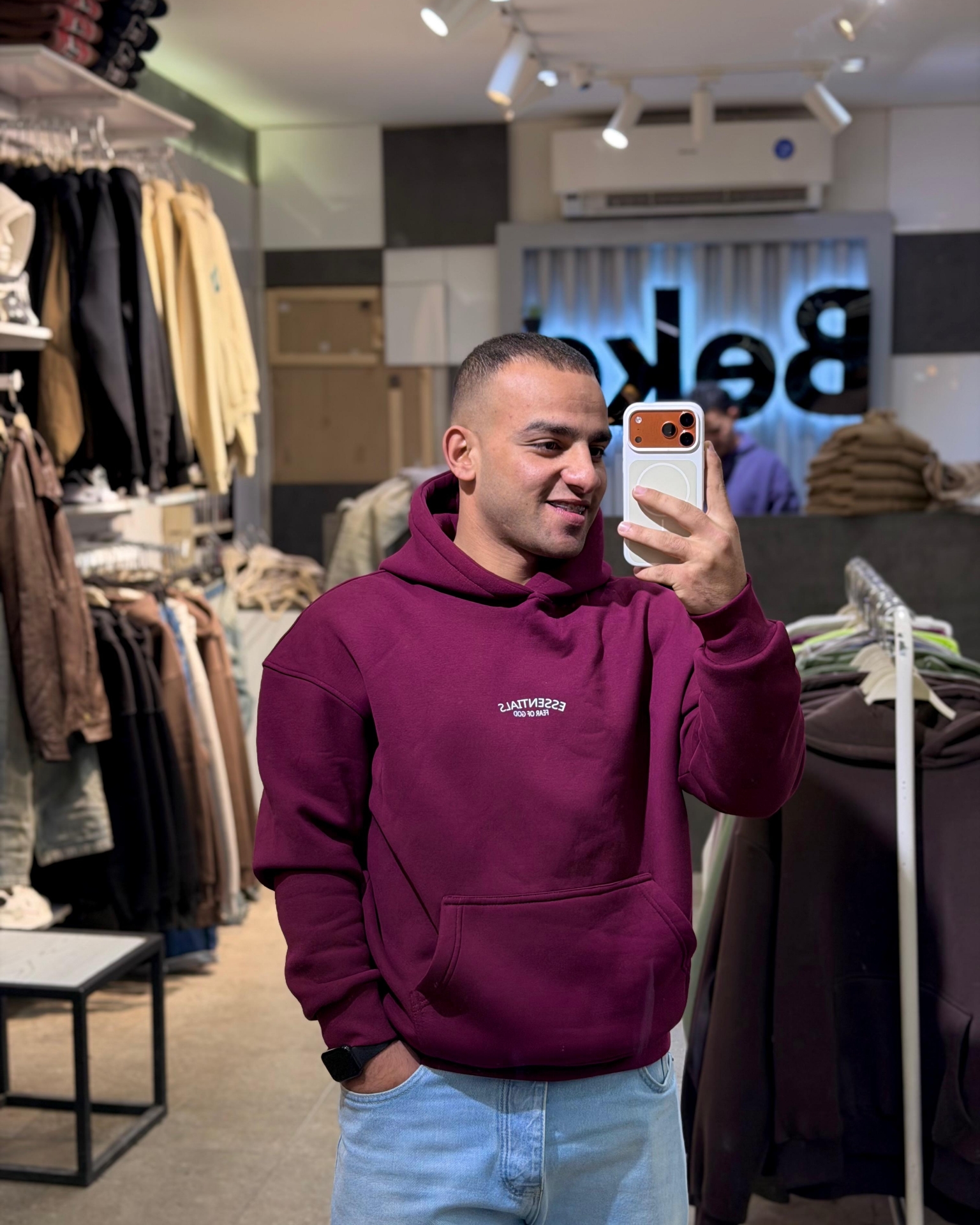 Tinder profile picture for @mohamed53
