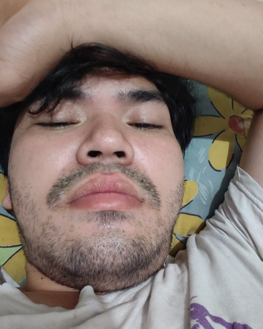 Tinder profile picture for @sweet