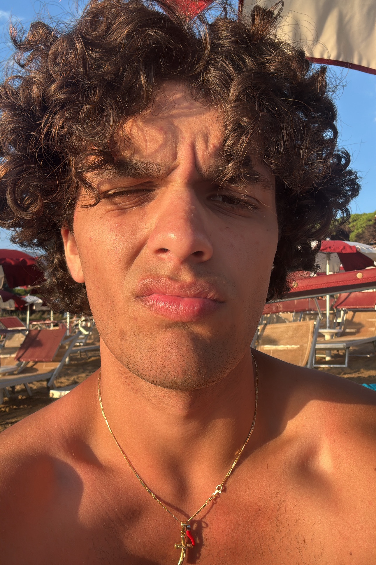 Tinder profile picture for @fzave