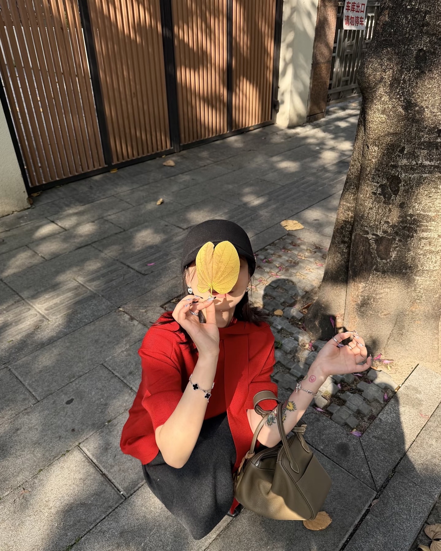 Tinder profile picture for @buying