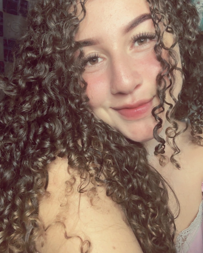 Tinder profile picture for @nany