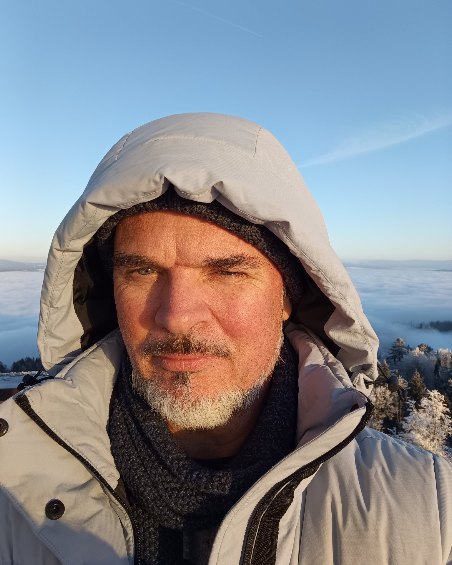 Tinder profile picture for @roko