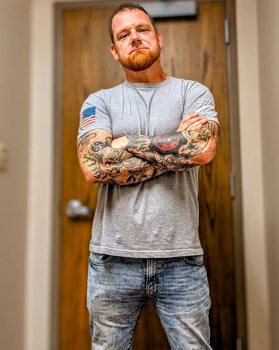 Tinder profile picture for @outstanding