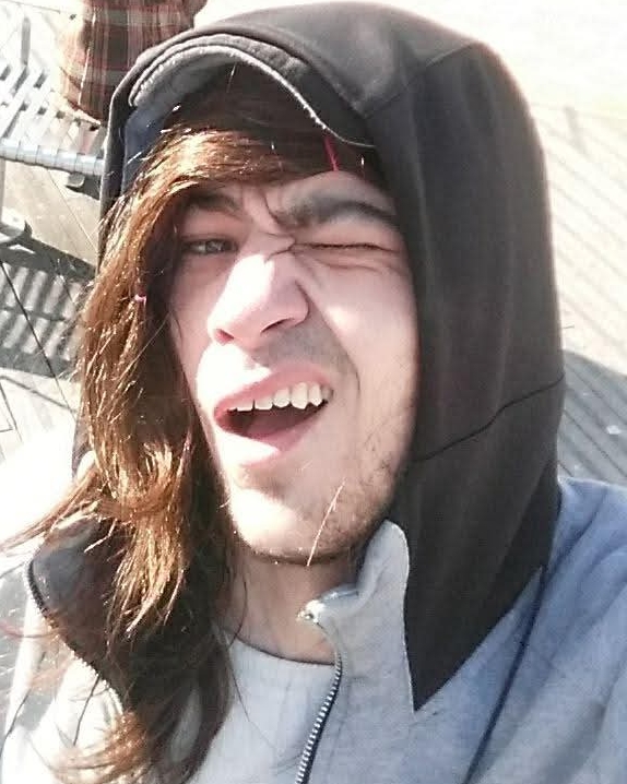 Tinder profile picture for @dan