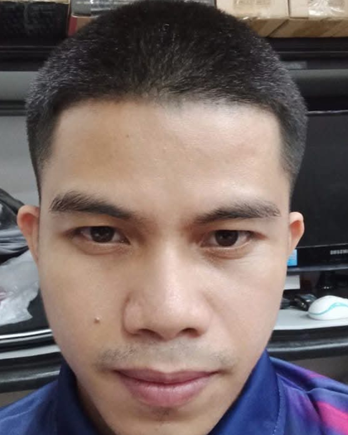 Tinder profile picture for @lamp