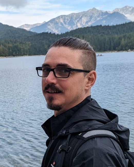 Tinder profile picture for @marc_o