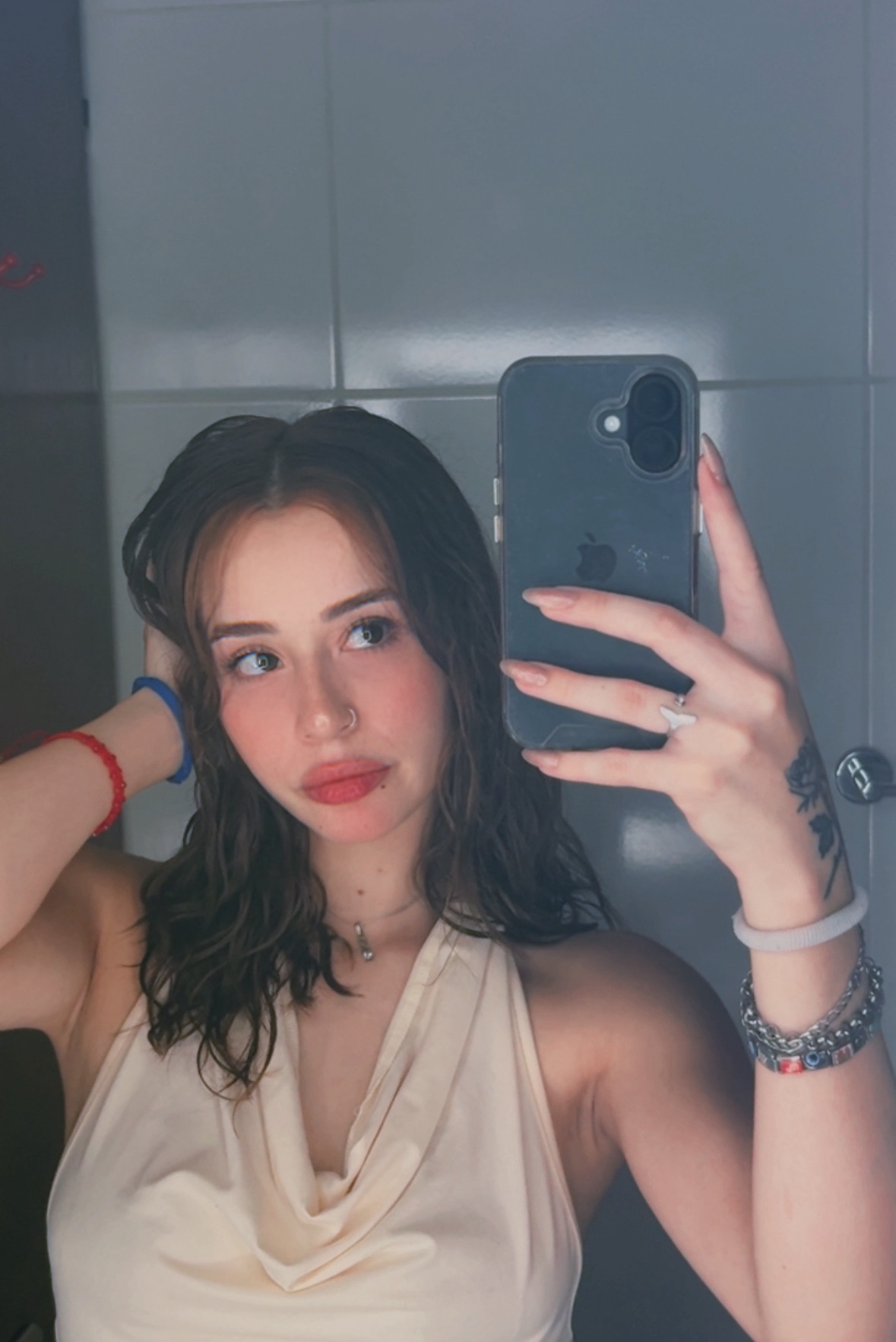 Tinder profile picture for @sheila