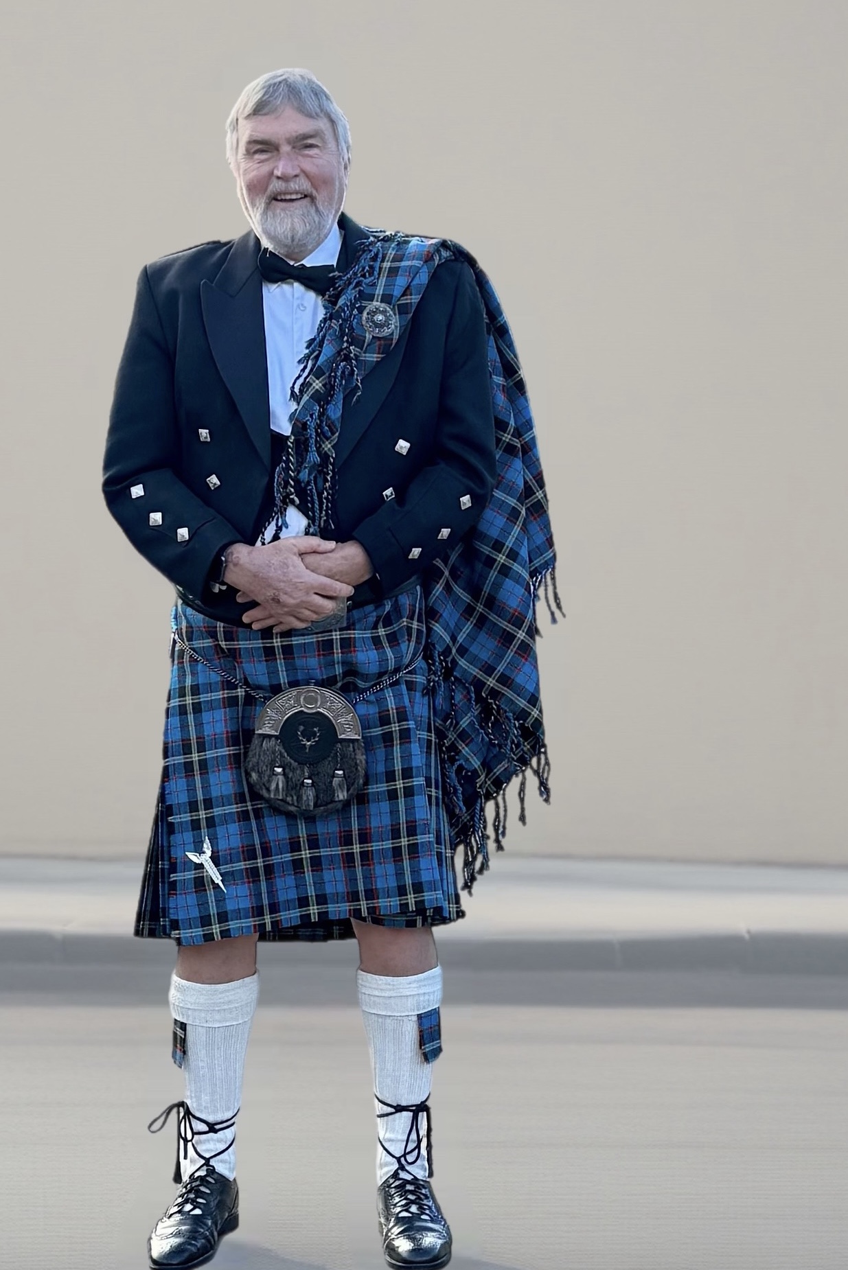 Tinder profile picture for @kilt