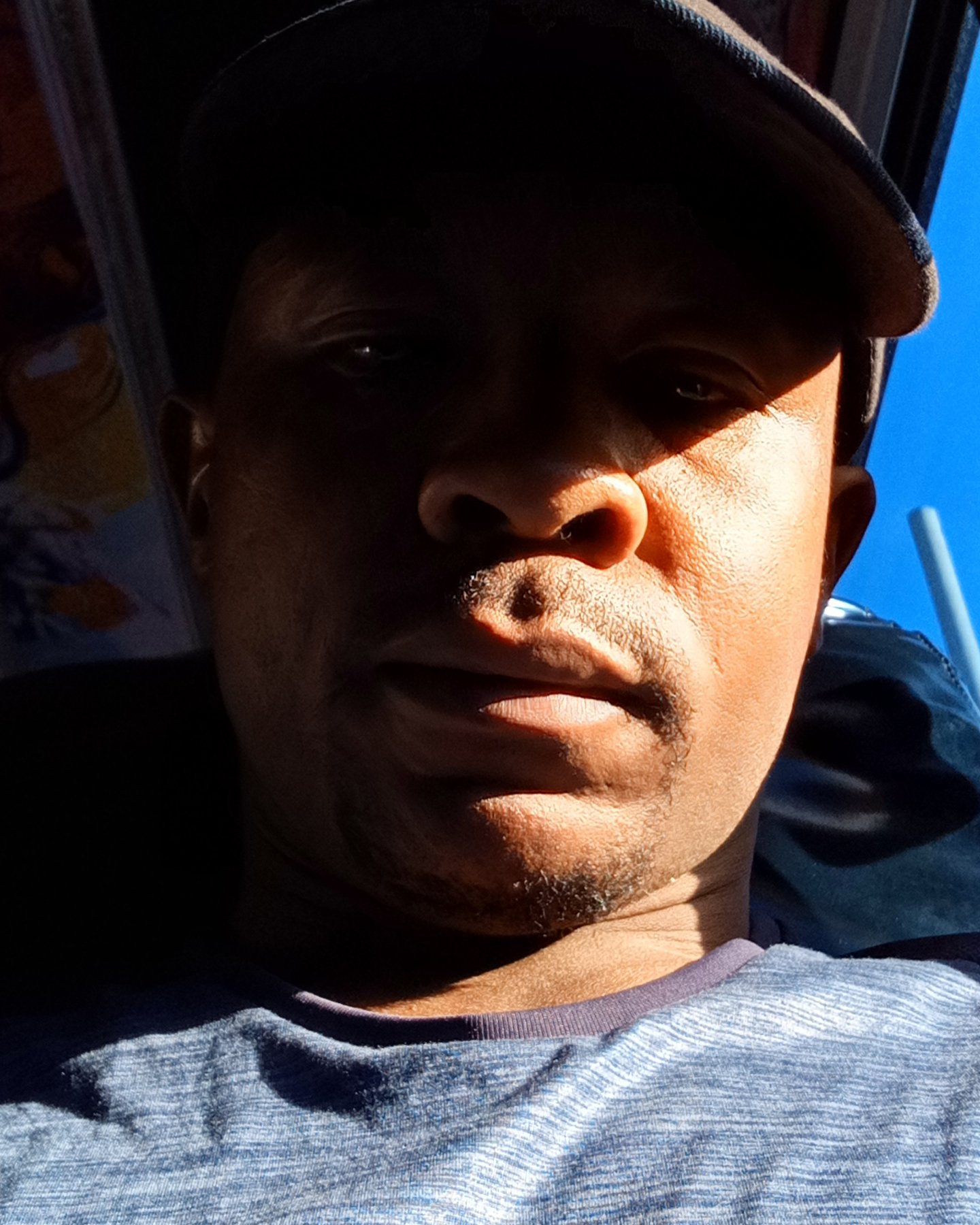 Tinder profile picture for @purchaser