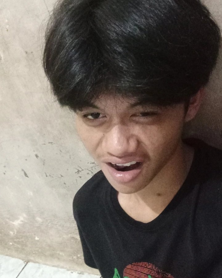 Tinder profile picture for @ramdani