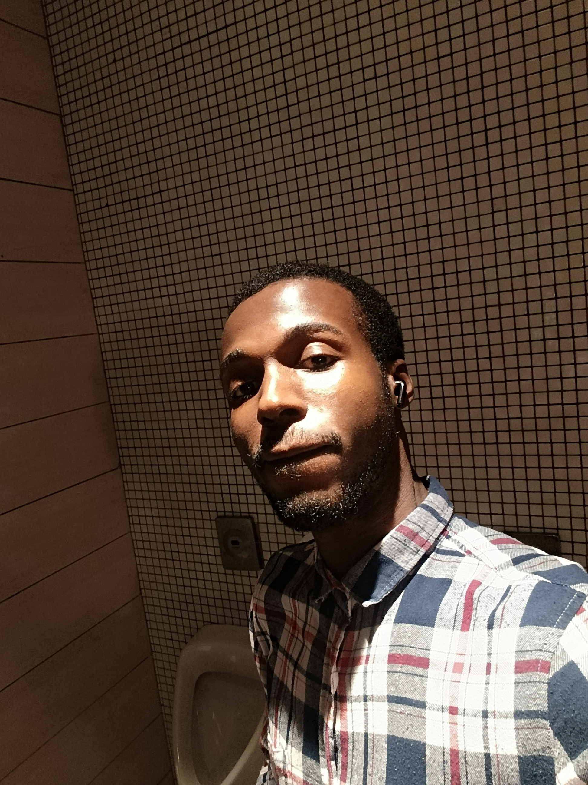 Tinder profile picture for @backbone