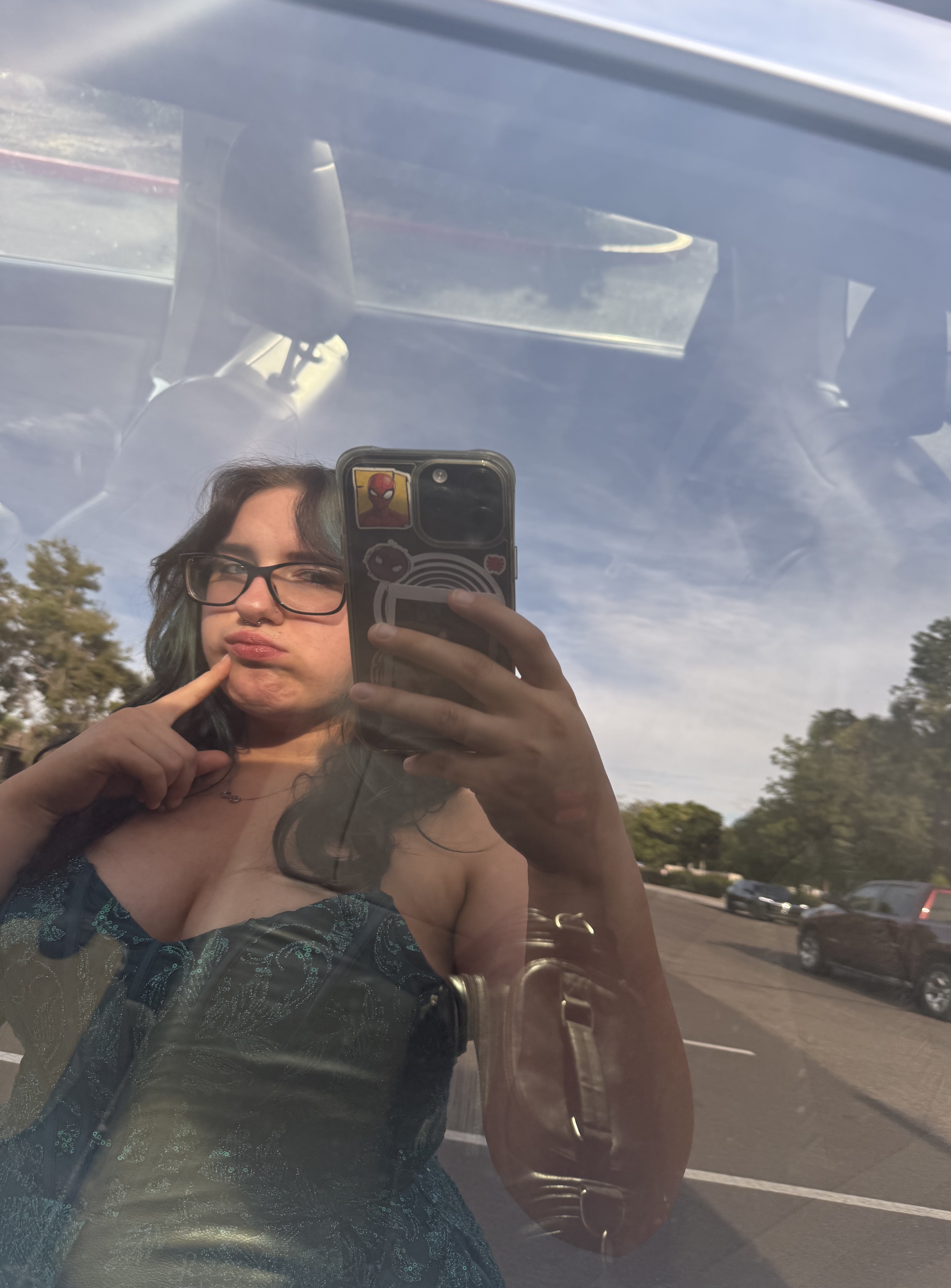 Tinder profile picture for @sandwich
