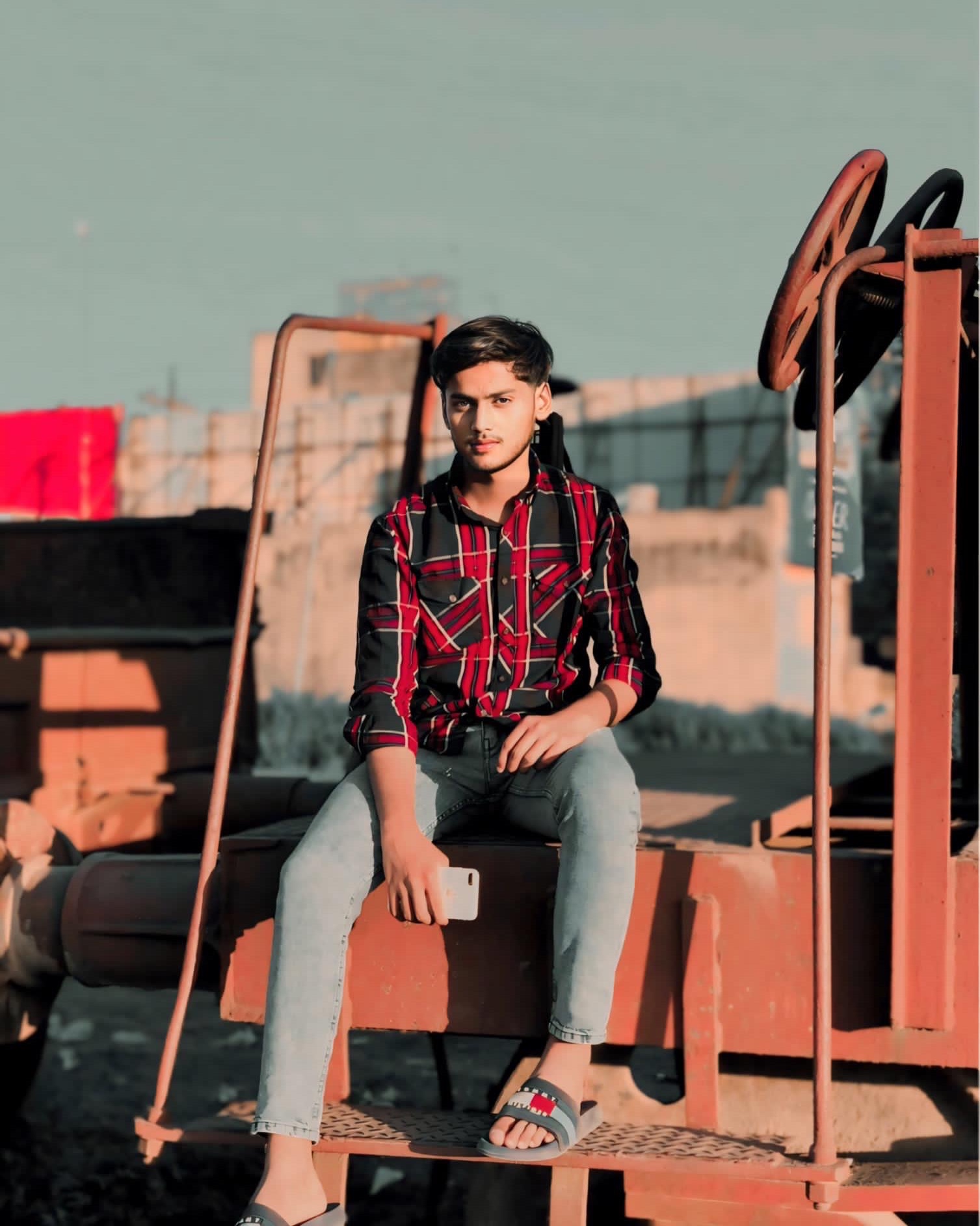 Tinder profile picture for @khizar